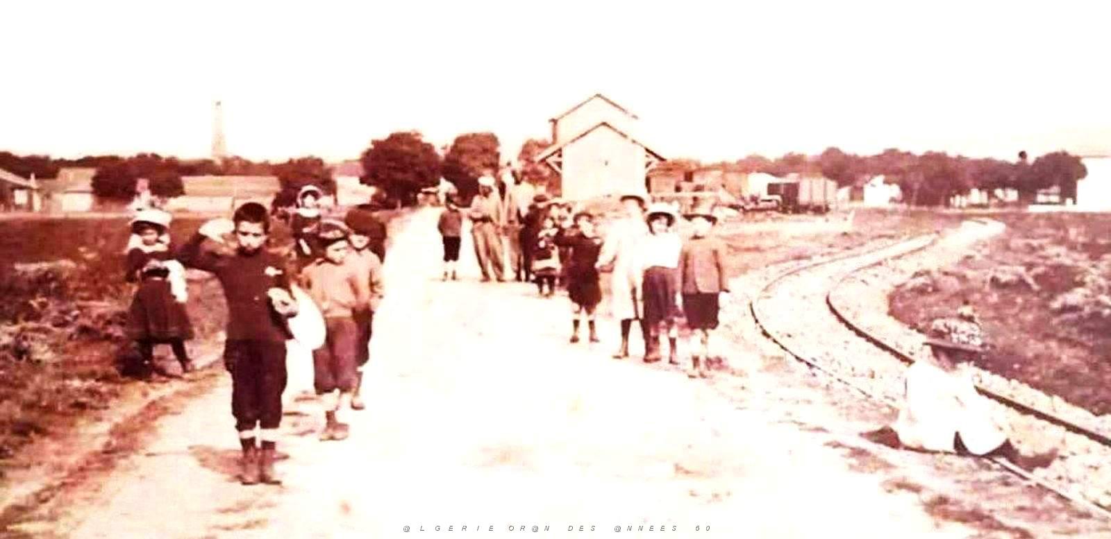 1816- Le Tarf - La Gare2.jpg